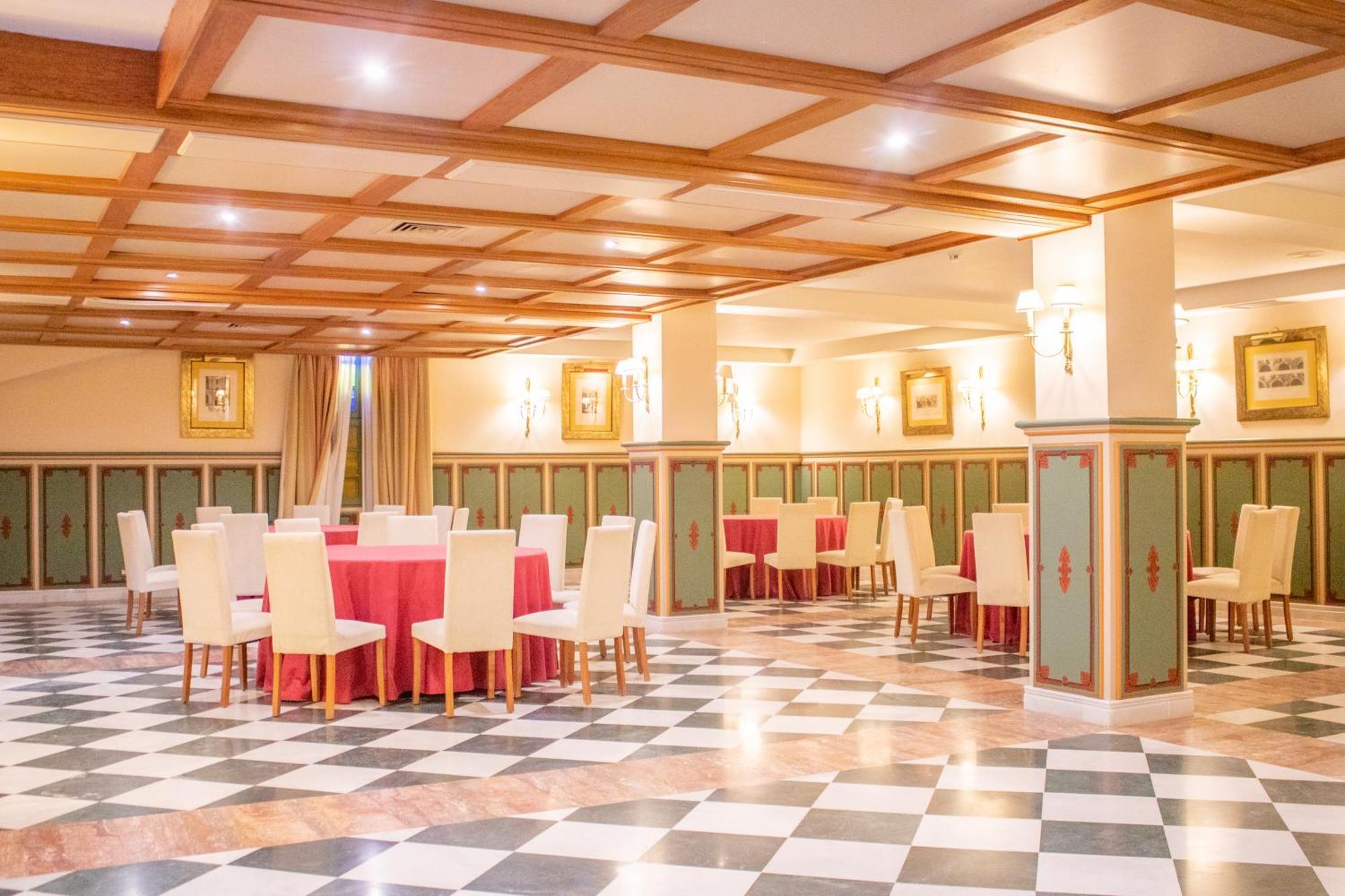 Yit Vereda Real Valencina de la Concepción Εξωτερικό φωτογραφία